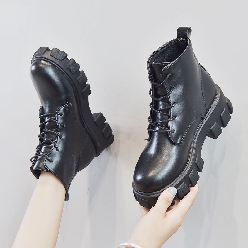 Giày boost đen nữ cổ cao, đế cao buộc dây trẻ trung cá tính G20_NT Shoes