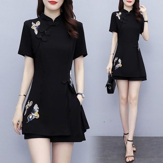 Size Lớn Sườn Xám Phù Hợp Với Nữ Mùa Hè Phong Cách Trung Hoa Phiên Bản Cải Tiến Retro Thêu Top Tính Khí Quần Short Bộ Đồ Hai Mảnh