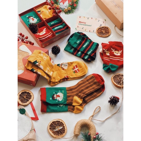 Set Combo Tất Vớ Giáng Sinh Cổ Cao 4 Đôi Đặc Biệt Quà Tặng Noel Giáng Sinh Dễ Thương Ấm Áp