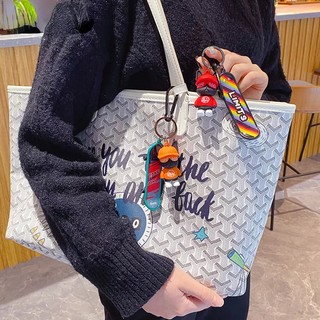 Móc khóa hình gấu trượt ván đường phố siêu cute nhiêu màu đẹp  -  moc khoa xe