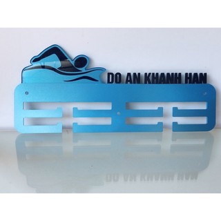 Giá treo huy chương bơi lội