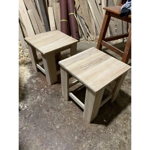 Đôn gỗ tự nhiên mặt liền / 30x30 cao 30cm