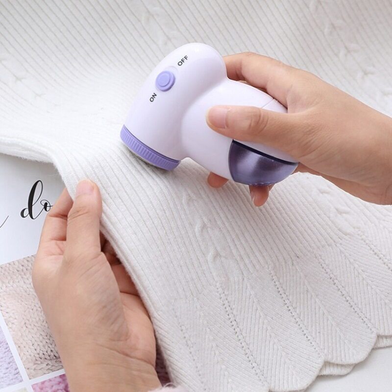 Máy cắt tỉa lông vải mini cầm tay tiện dụng (không kèm pin) tặng kèm cây lăn bụi mini
