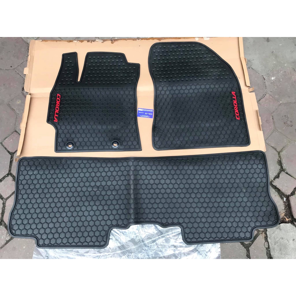 Thảm lót sàn ô tô Toyota Corola Altis 2015- 2021, bộ trải sàn cao su PVC đúc, không mùi dễ dàng vệ sinh giá tốt
