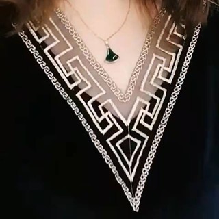 Plus Size Nữ Vàng Nhung Top 2022 Thu Đông Rời Ôm Hơn Nhìn Bao Thịt Dài Tay Cổ Chữ v Đáy
