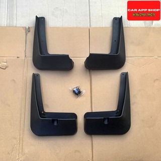 Chắn Bùn Hyundai Tucson Đời 2015-2020 Chất liệu Nhựa Dẻo Tặng kèm Ốc Vít ,Bộ 4 Chiếc Hàng Loại 1