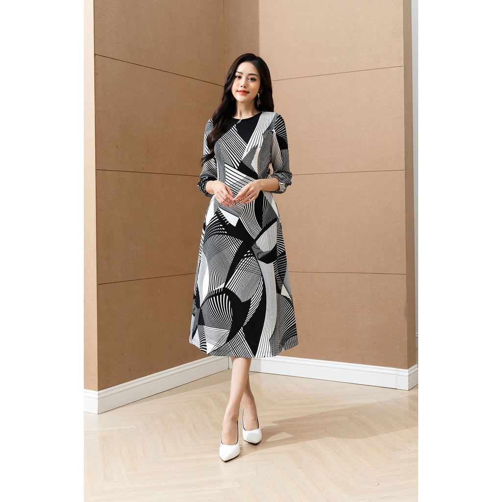 Đầm LAMER Xòe Tay Bồng Cổ Tròn L63L22Q022