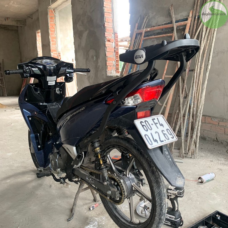 Baga cảng sau chịu lực Givi HRV / HRX cho xe Honda Wave125i / Future 125Fi - Chính hãng