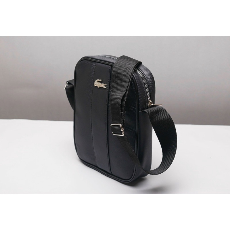 Lacoste] The Blend Monogram Reporter Bag NH3650L Black