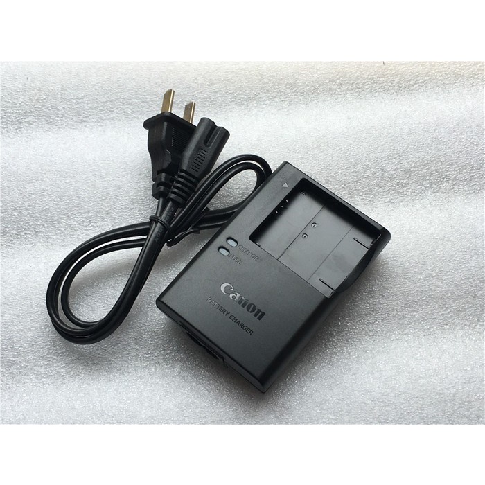 Navitech Housse étui Violet Compatible Avec Appareil Photo Numérique Canon IXUS 145 / IXUS 150 / IXUS 155 / IXUS 160 / IXUS 165 / IXUS 170 / IXUS 265 HS