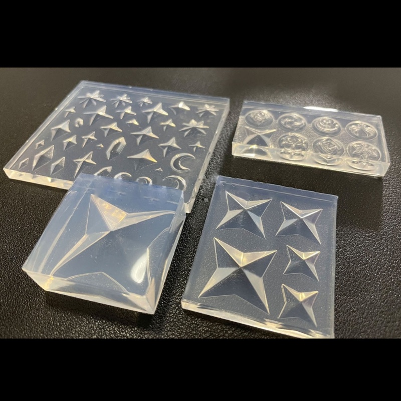 Khuôn Silicone Làm Bánh / Xà Phòng Hình Viên Đá Quý 3D DIY