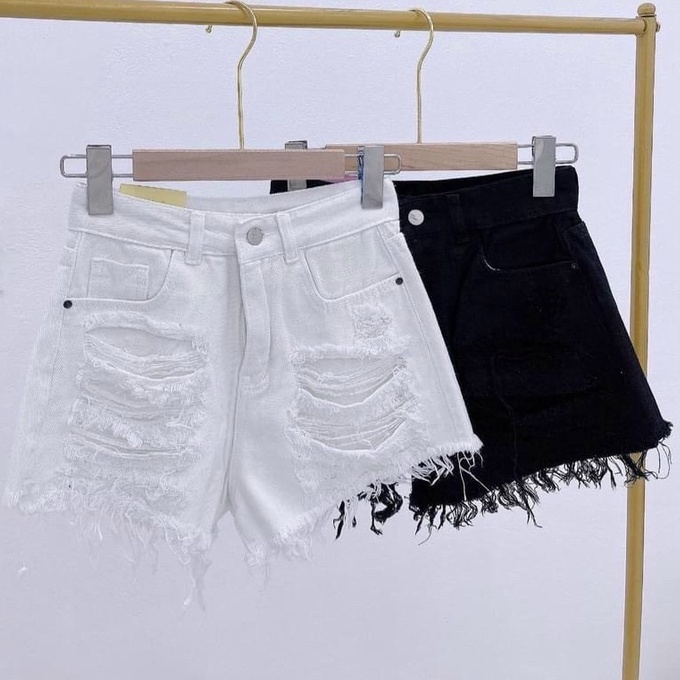 Quần short jean nữ trắng vải denim lai tua rách cá tính, dễ phối đồ AnNgo - AT222