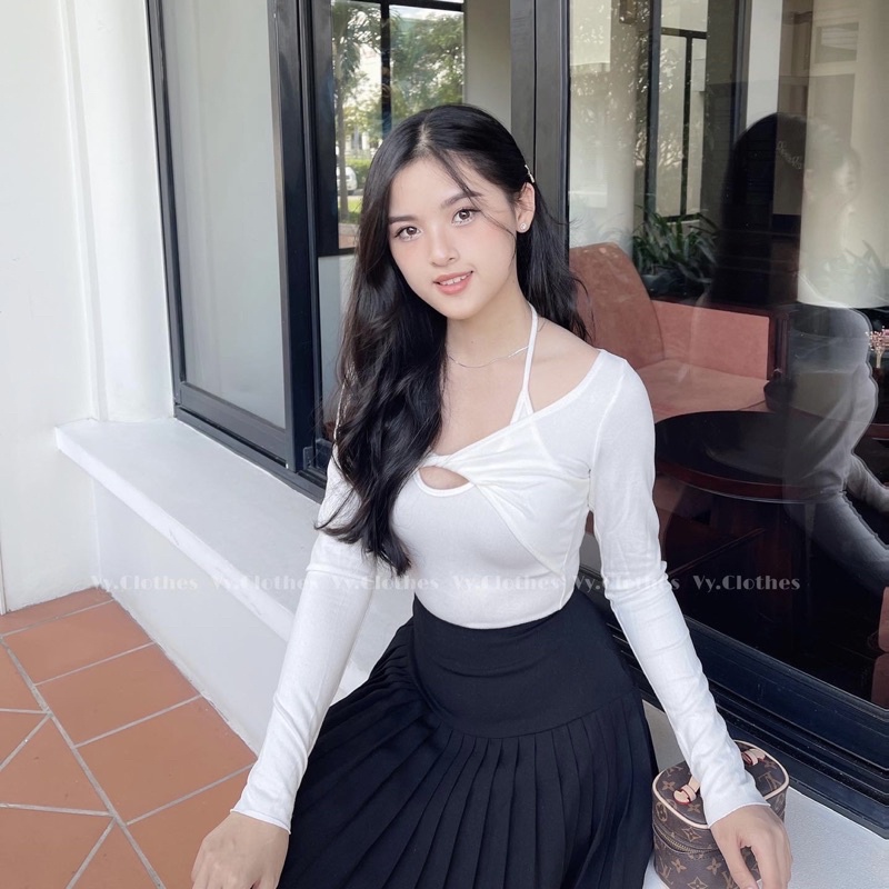 Set áo len cổ yếm xoắn ngực & chân váy tafta - 𝐕𝐘.𝐂𝐋𝐎𝐓𝐇𝐄𝐒 𝐂𝐇𝐔𝐘𝐄̂𝐍 𝐇𝐀̀𝐍𝐆 𝐐𝐔𝐀̉𝐍𝐆 𝐂𝐇𝐀̂𝐔 𝐂𝐇𝐈́𝐍𝐇 𝐇𝐈𝐄̣̂𝐔