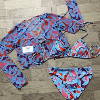 BIKINI 2 MẢNH HỌA TIẾT KÈM ÁO KHOÁC CAO CẤP- BIKINISTORE