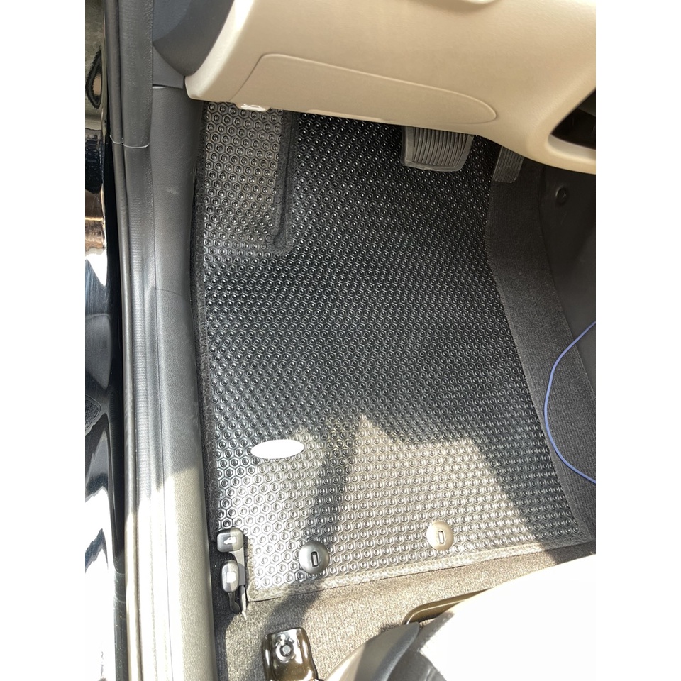 Thảm lót ô tô KATA cho xe Hyundai Accent (2012-2017) - Khít với sàn, Chống trơn, Không mùi, Không ẩm mốc