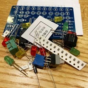 EDB * Đèn nhấp nháy LED DIY Kit với PCB cho Bộ hàn Thực hành Học tập Điện tử