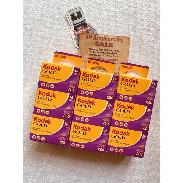 [Kodak Gold 200 indate 2/2028] - ĐỌC MÔ TẢ | Film 135 (35mm) giá rẻ, 36 kiểu