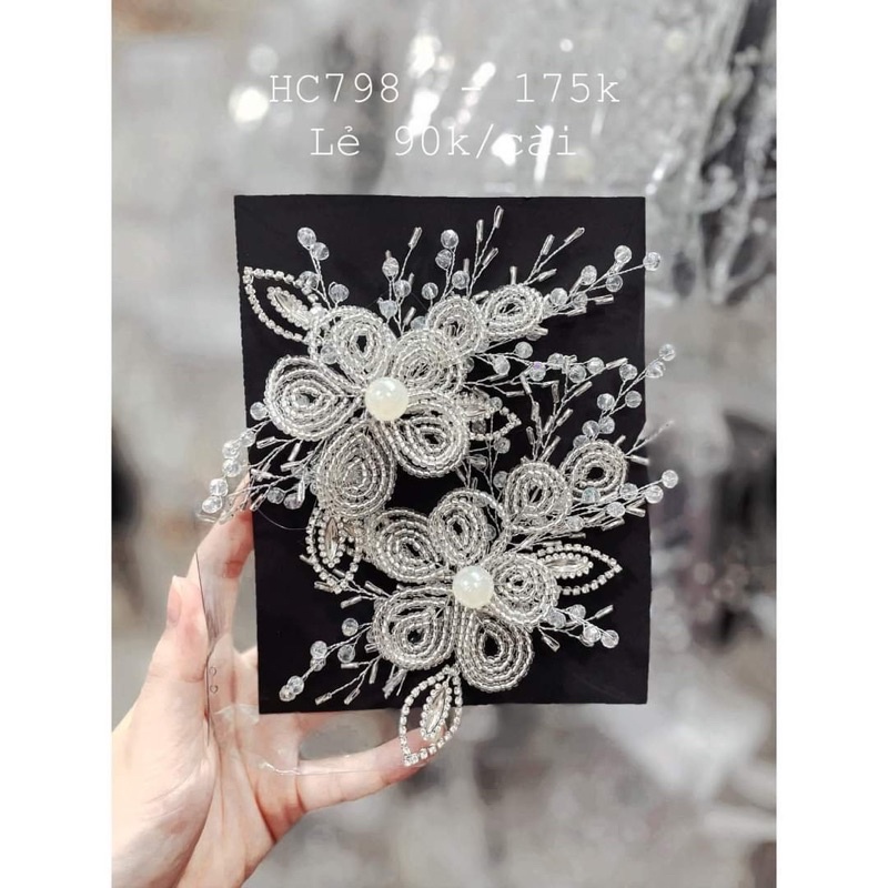 các mẫu cài tóc cô dâu