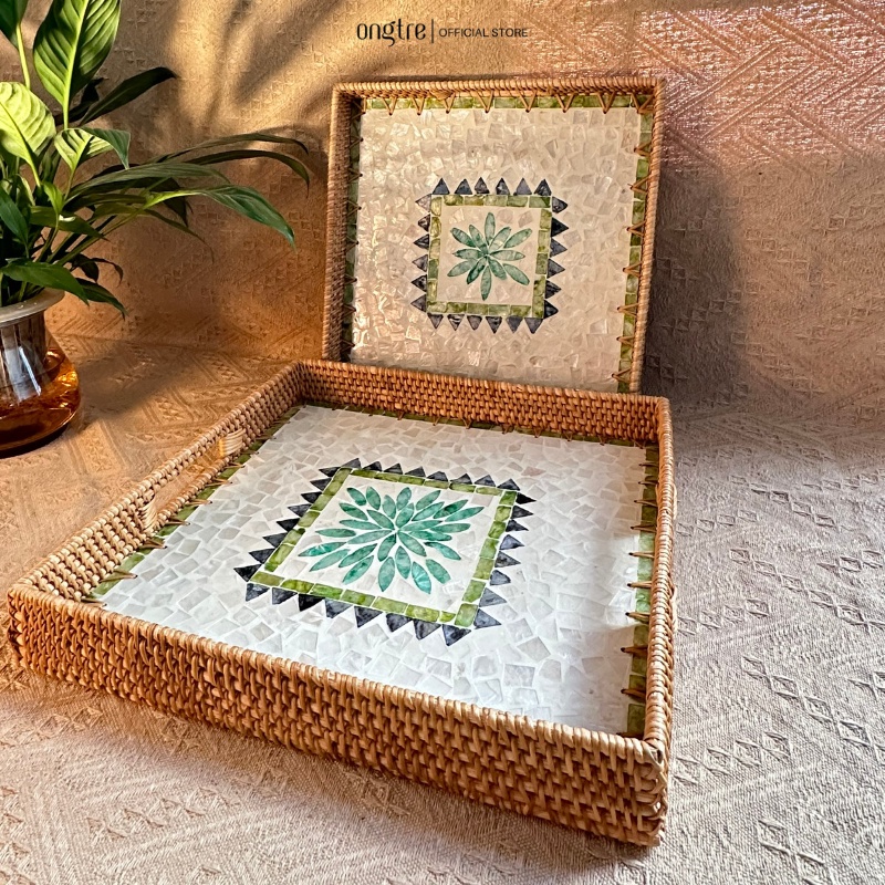 Khay mây khảm trai hình vuông ONGTRE có tay cầm đựng hoa quả, decor dùng cho nhà hàng khách sạn resort