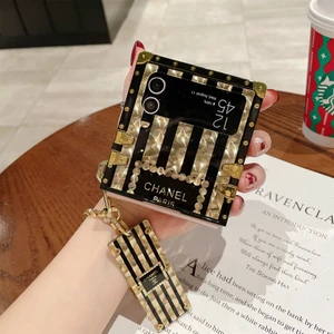 Golde cổ điển sang trọng với thiết kế vòng tay Vỏ điện thoại gấp gọn Samsung Galaxy Z Flip3 5G Z Flip4 5G Vỏ chống trầy xước có giá đỡ Vỏ bảo vệ điện thoại di động vuông
