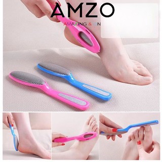 AMZO_DỤNG CỤ CHÀ GÓT VÀ DŨA MÓNG CHÂN 2 TRONG 1