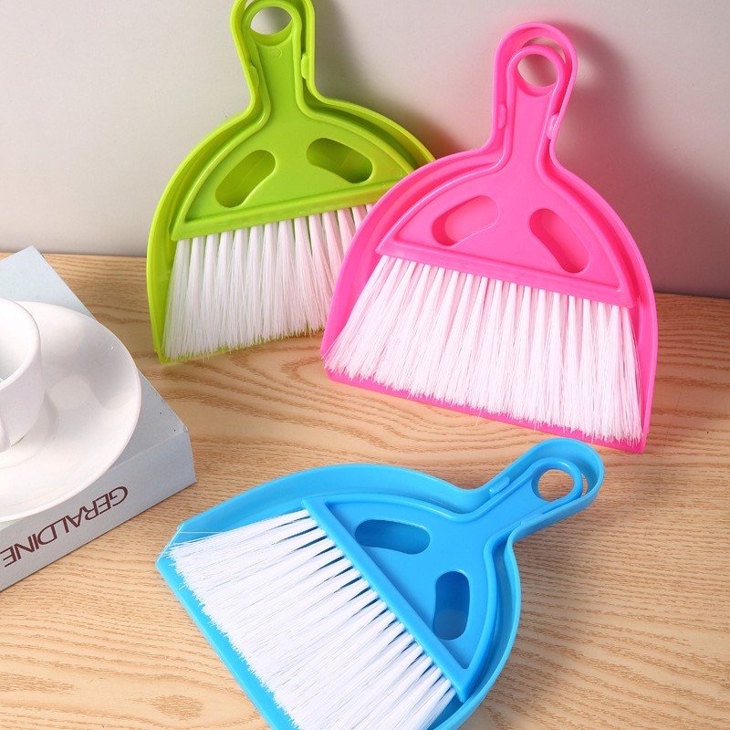 Bộ chổi kèm hót rác mini dùng để quét ban thờ, bàn ghế và máy tính văn ...