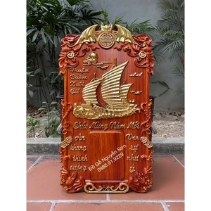 Đốc lịch treo tường gỗ hương đỏ nam phi liền khối dát vàng Dài Loan