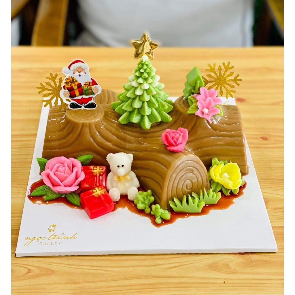 Khuôn cây thông Noel