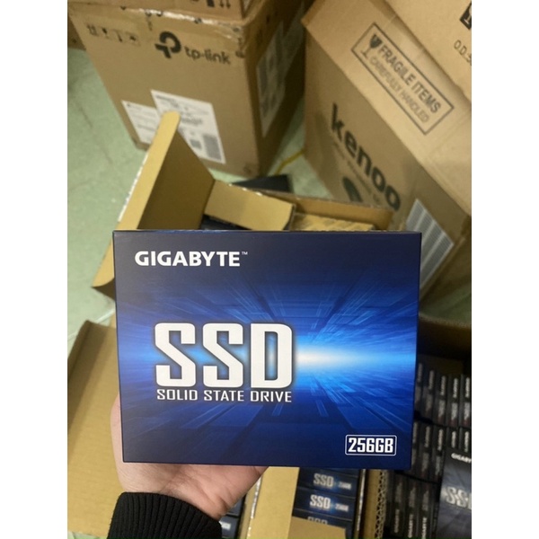 Ổ cứng SSD Gigabyte 256GB sata III (GP-GSTFS31256GTND) | Shopee Việt Nam