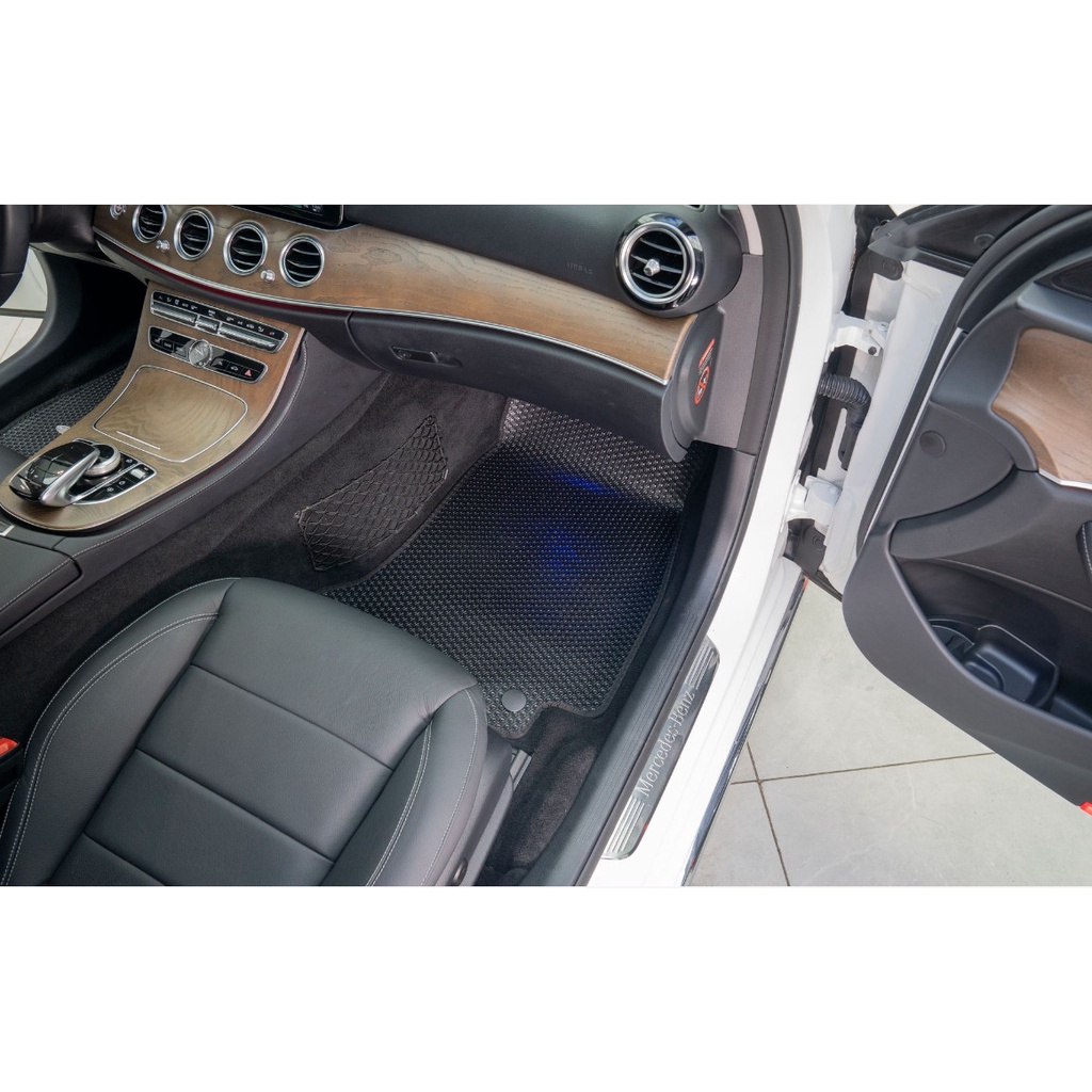 Thảm lót ô tô KATA cho xe Mercedes E Class W213 (2017 - 2025)  - Khít với sàn, Chống trơn, Không mùi, Không ẩm mốc