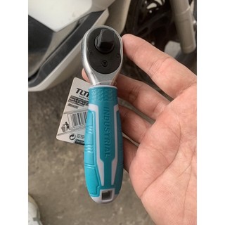 ĐỒ NGHỀ TOTAL Tay vặn lớn 1/4 inch và 3/8 inch THT1061438