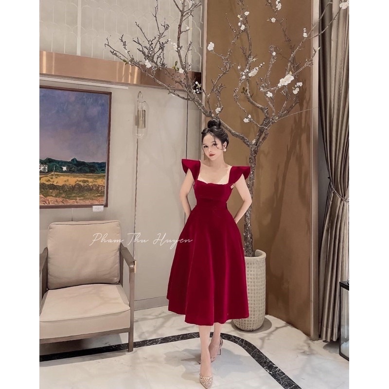 Set Áo Len mix Yếm nhung và Các Mẫu Váy Đón Tết