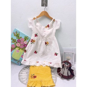 Váy 2 dây xẻ vai mẫu thêu hoa cho bé gái cực sang chảnh 14-22kg, váy thêu hoa cho bé gái