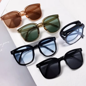 Kính Mát Gọng Vuông Chống Tia Cực Tím Chống Lóa Dạng Gập Phong Cách Cổ Điển Cho Nam Và Nữ