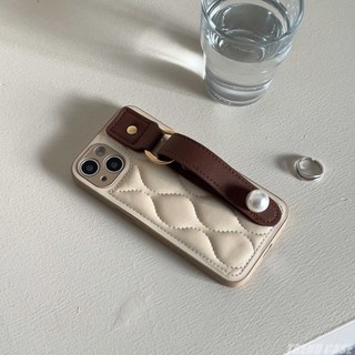 Ốp Điện Thoại Silicon Mềm Họa Tiết Kẻ Sọc Đính Ngọc Trai Có Dây Đeo Tay Cho iPhone 14 13 12 11 Pro Max 14Plus