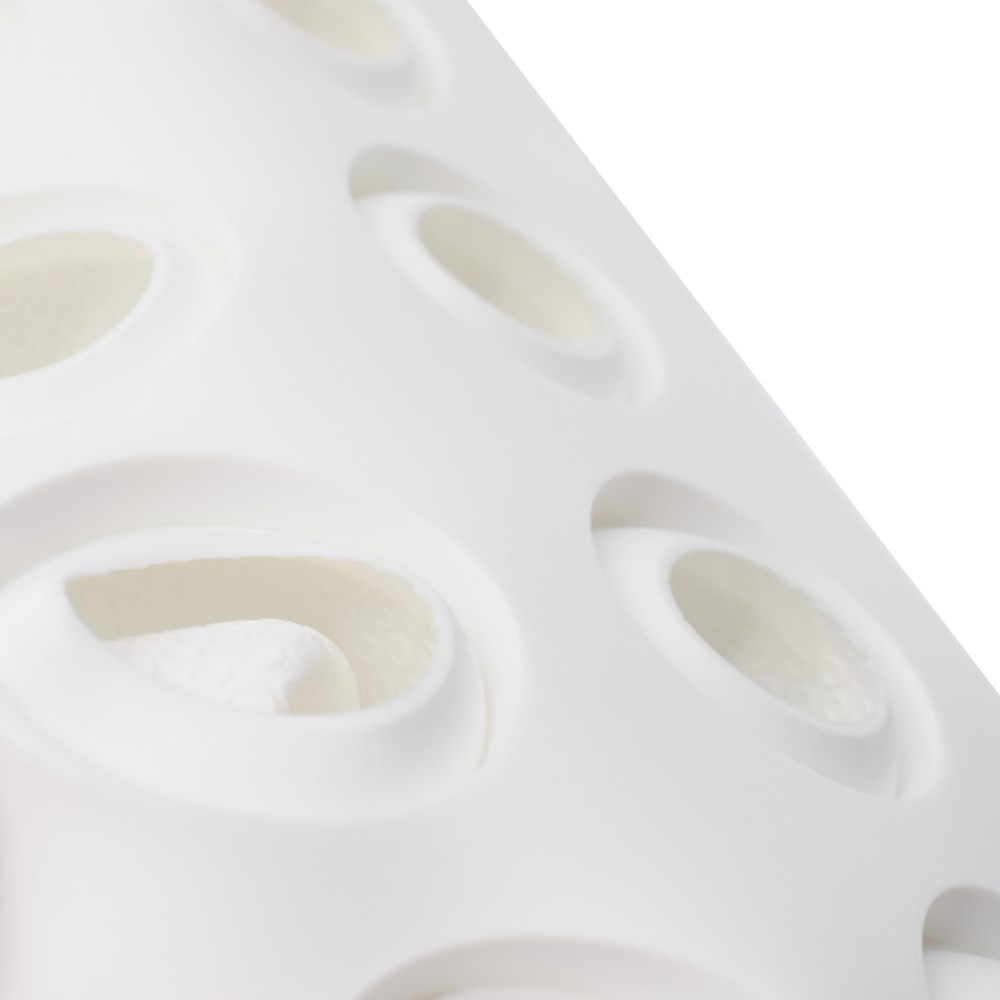 Khuôn silicone 8 Ô Làm Bánh 15 Ô Hình Trái Dâu 3D diy