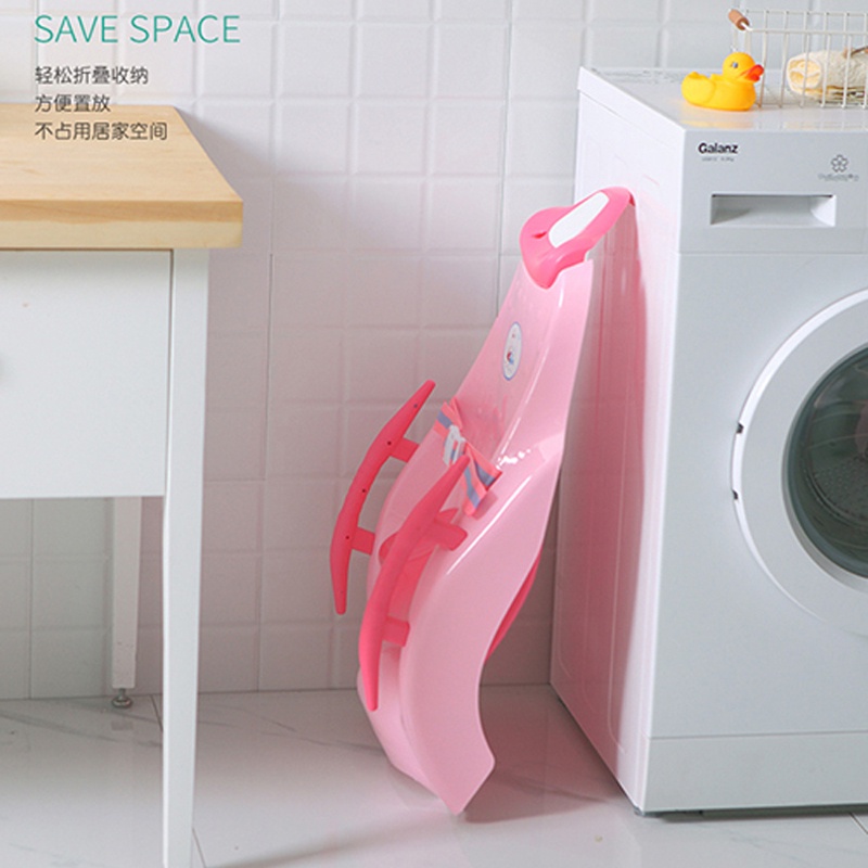 Ghế nằm gội đầu cho bé có tấm lót chống mỏi cổ, điều chỉnh nấc cao thấp phù hợp với cơ thể