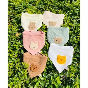 Yếm ăn dặm cho bé, yếm tam giác vải xô muslin 4 lớp dày dặn, mềm mịn cho bé yêu thấm hút cực nhanh