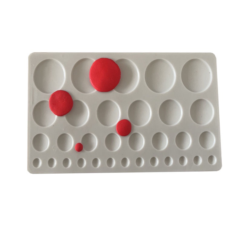 Khuôn Silicone Tạo Hình Làm Bánh Kẹo Hình Tròn / Trái Tim DIY