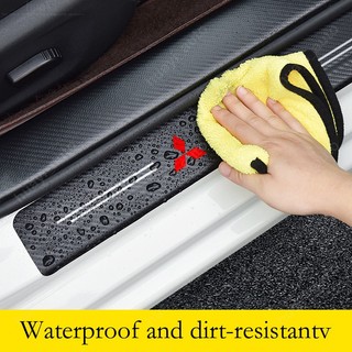Miếng Dán Cửa Xe Hơi Mitsubishi Xpander Cross Bằng Sợi Carbon Chống Trầy Xước