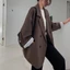 Áo khoác Blazer nữ dáng dài form rộng màu trơn vải 2 lớp dày dặn phong cách Hàn Quốc ABLZ001 - Tiktik