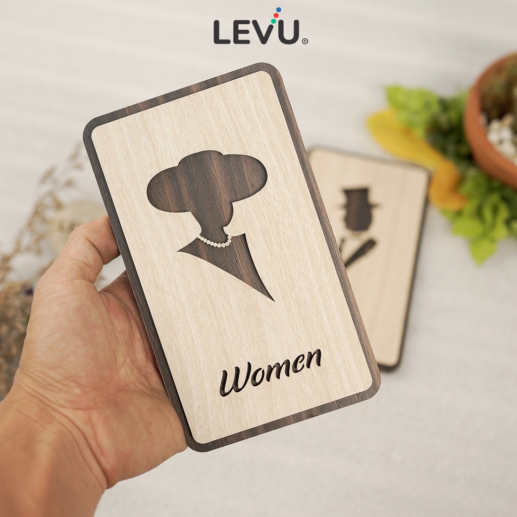 Bảng gỗ trang trí cửa nhà vệ sinh Men Women kiểu dáng thanh lịch LEVU-TL34
