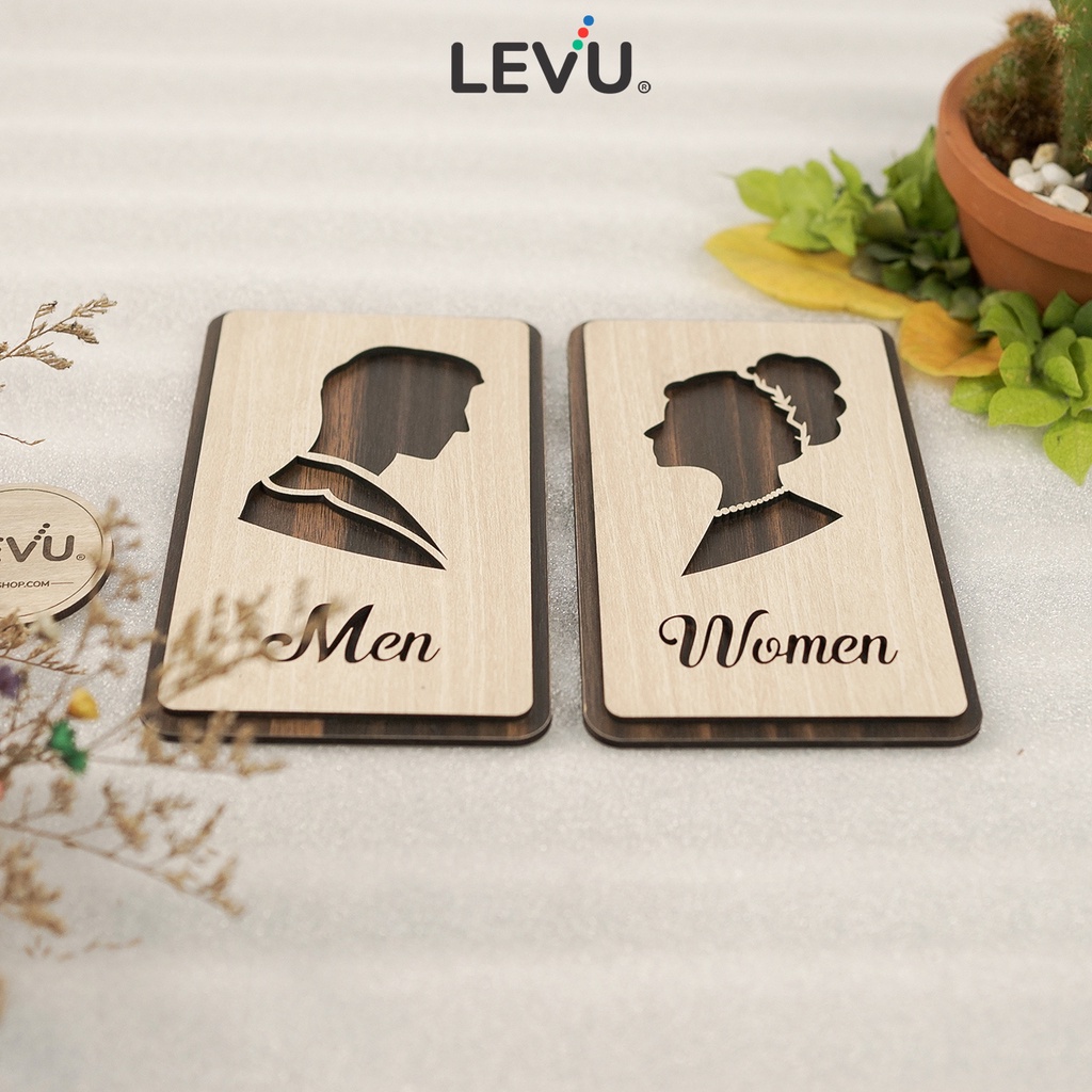 Bộ bảng gỗ Men Women dán cửa phân biệt nhà vệ sinh Nam Nữ LEVU-TL31