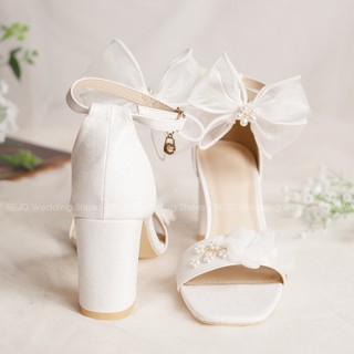 Giày Cao Gót Nữ Cao Cấp BEJO S46.05 Trắng Đính Hoa Voan Lụa Nơ Cổ Chân - Giày Cưới Cô Dâu Đi Êm Chân