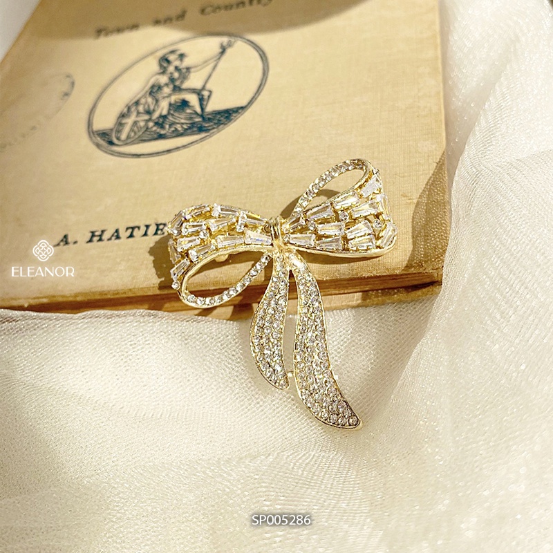 Ghim cài áo nam nữ Eleanor Accessories hình nơ đính đá phụ kiện trang sức thời trang dễ thương 5286
