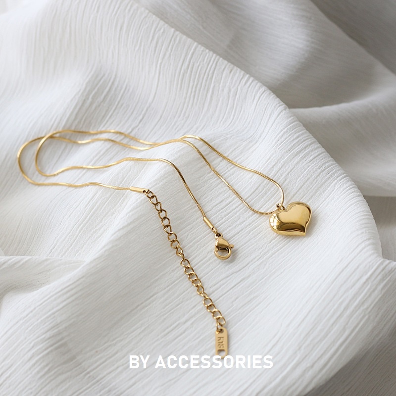 Dây chuyền nữ titan kiểu mì phối mặt trái tim vintage mạ vàng 18K không gỉ WN2310