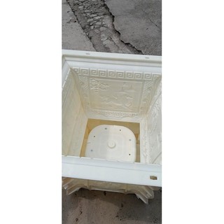 Khuôn đúc chậu vuông rộng 55 cao 62 cm
