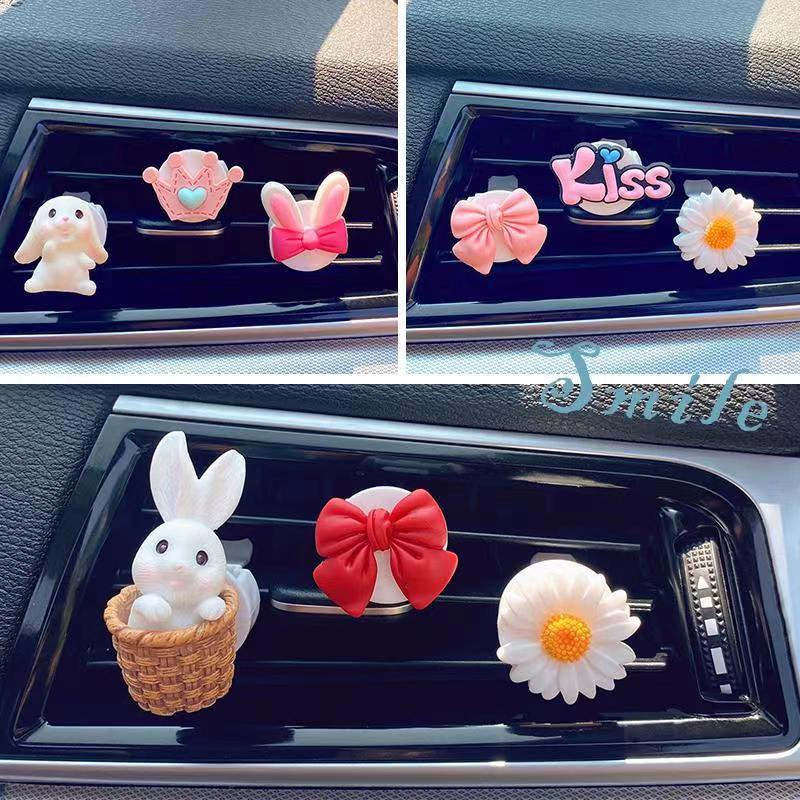 1 Phụ Kiện Khuếch Tán Nước Hoa Gắn Điều Hòa Xe Hơi Hình Chú Thỏ Hoạt Hình Dễ Thương