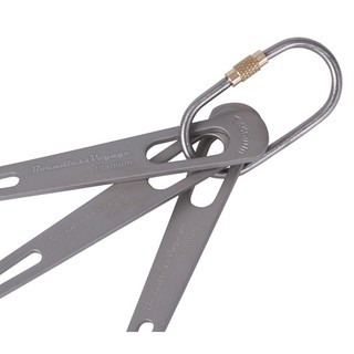 Móc Khóa Carabiner Bằng Titan Dùng Cắm Trại / Leo Núi