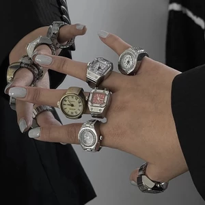 Đồng hồ quartz dạng nhẫn đeo ngón tay có dây lưới thép không gỉ thời trang hip-hop tối giản thường ngày cho nam và nữ
